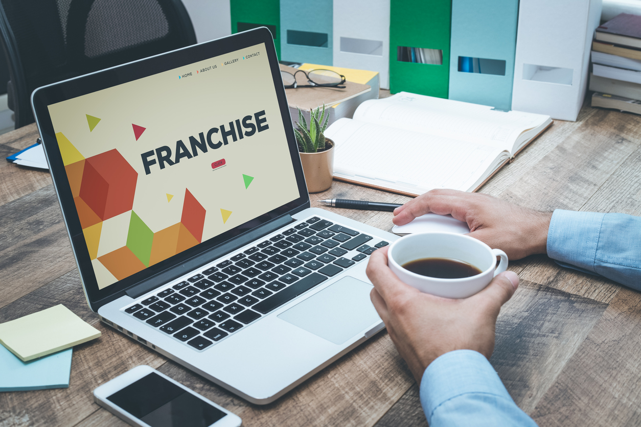THE ADVANTAGES OF FRANCHISING YOUR BUSINESS